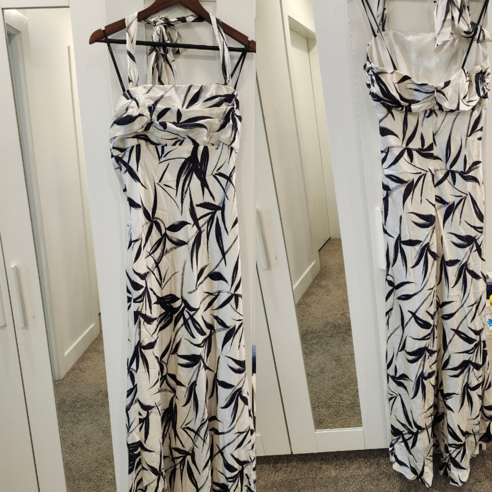 Elegant Halter Neck Silk Evening Gown